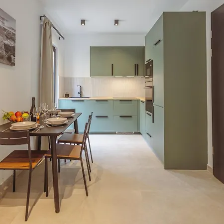 Modern In The Heart Of By Buena Vista Appartement