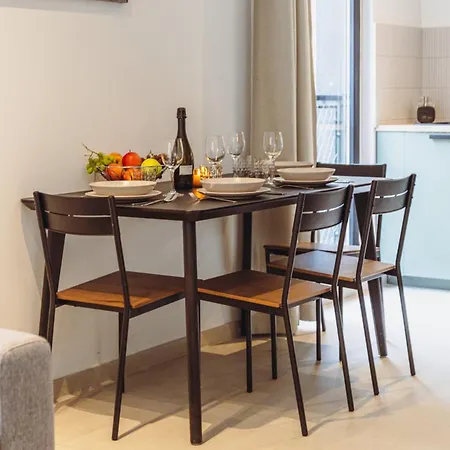 Appartement Modern In The Heart Of By Buena Vista