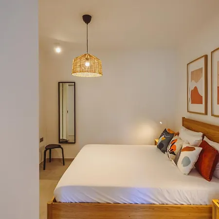 Modern In The Heart Of By Buena Vista شقة سليمة