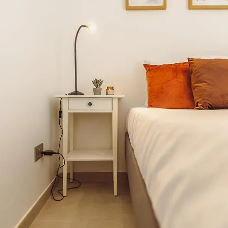 Modern In The Heart Of By Buena Vista سليمة